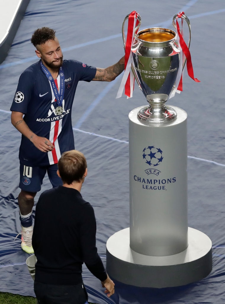 Heartbroken Neymar in tears after PSG 