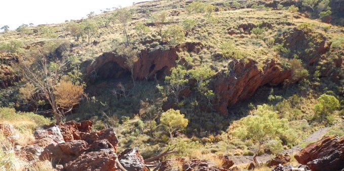 The blasting of an ancient Aboriginal site complied with the law. 