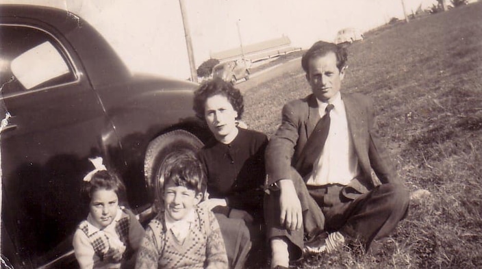 A Greek family in Australia in the 1960s. 