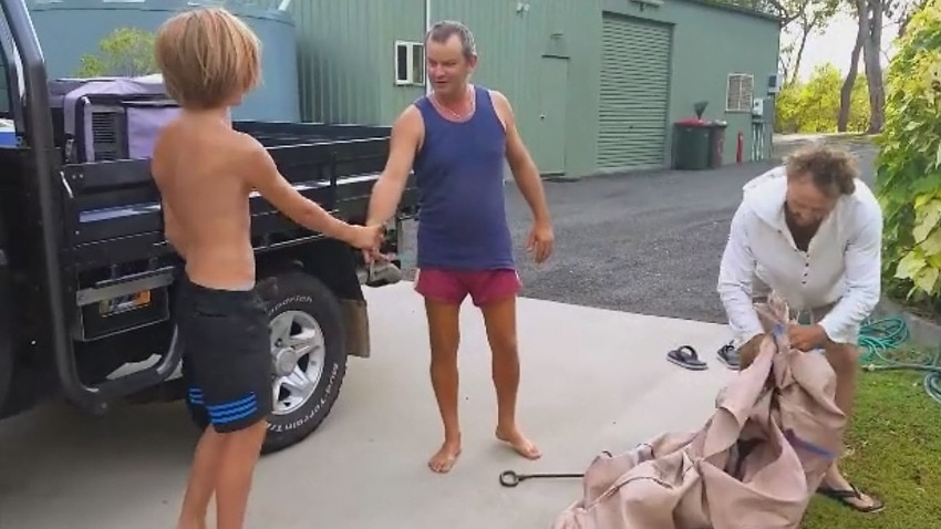 Thats My Boy Teen Snake Wrangler Pulls Live Python From Ute SBS News