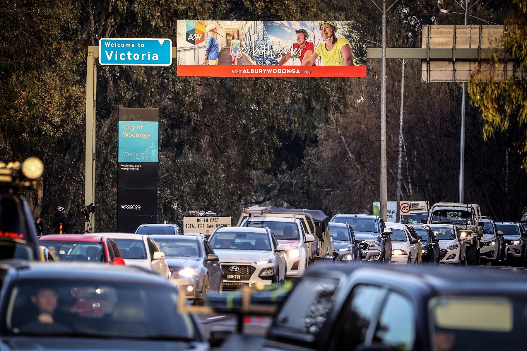 NSW And Victoria Prepare For Hard Border Closures To Come Into Effect To Stop COVID-19 Spread