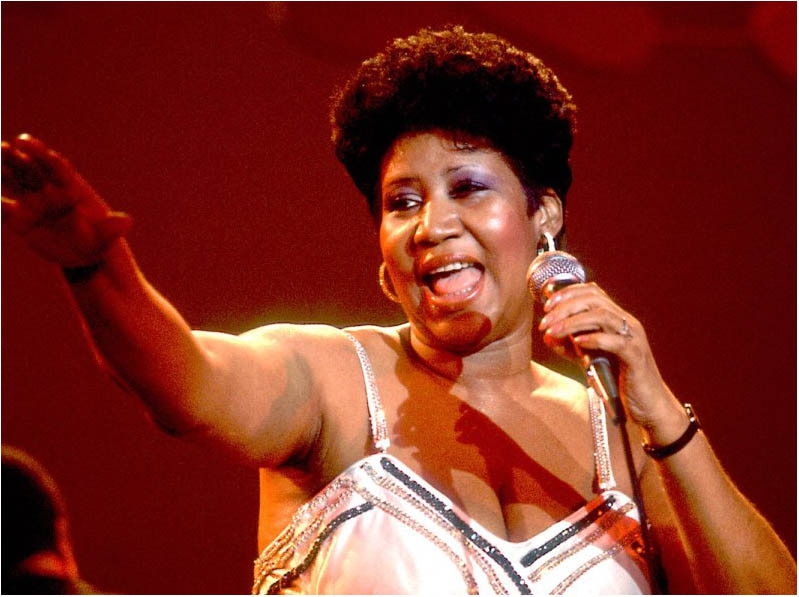 American musician Aretha Franklin performs on stage at the Park West Auditorium, Chicago, Illinois, March 23, 1992.