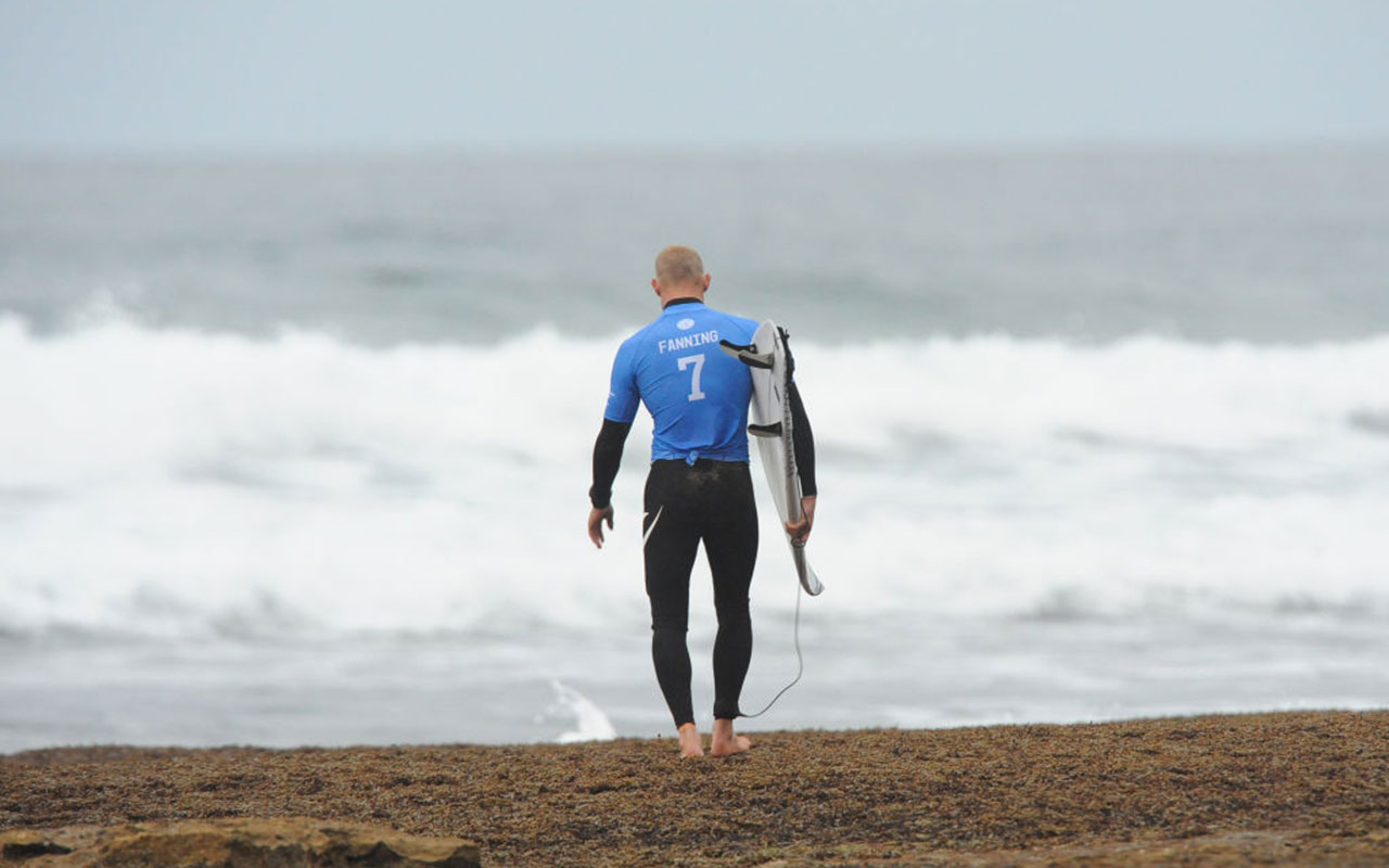 Mick Fanning walks out to his initial feverishness during a Rip Curl Pro event. 