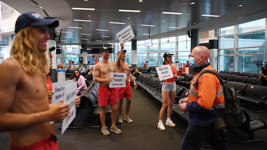 Thousands Travel Between States As Nsw Victoria Border Fully Reopens After Four Month Closure