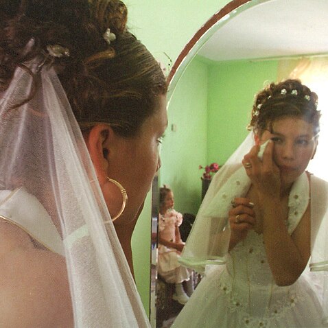 Narcisa's wedding is a rite of passage into a role she dreads. Yesterday she was a child. Tomorrow, she will be a Gypsy wife. And that means cleaning, cooking, field work, and pregnancies.