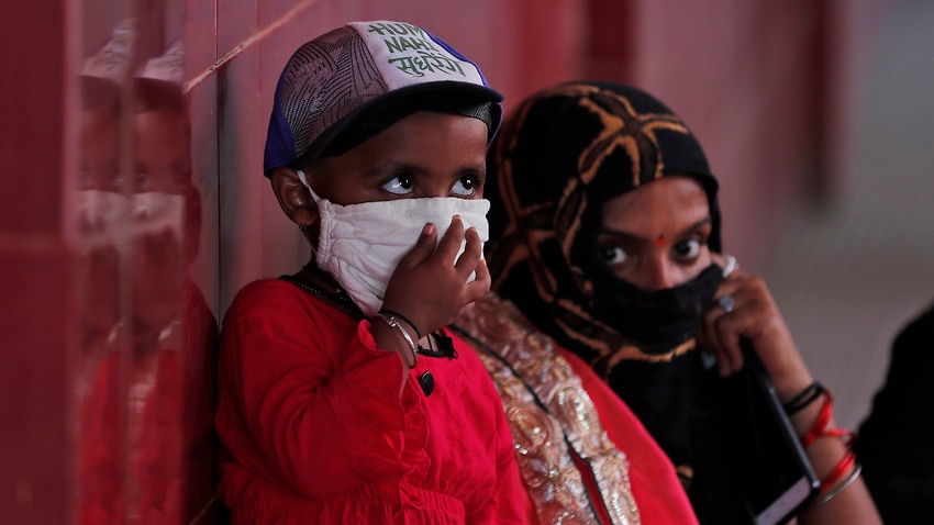 Image for read more article 'India's coronavirus death toll passes 100,000 with no end in sight'