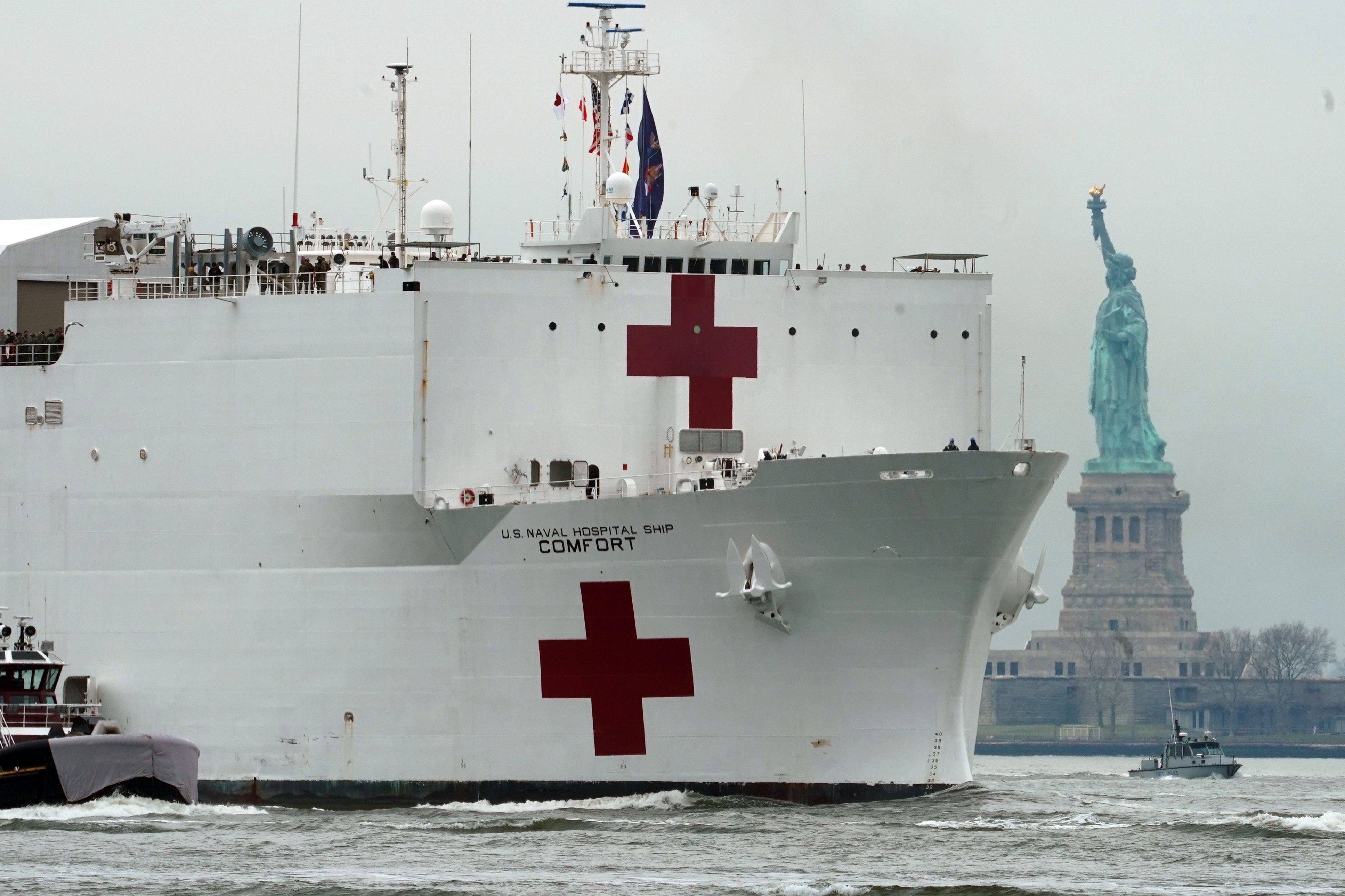 US Navy hospital ship arrives in New York to help battle ...