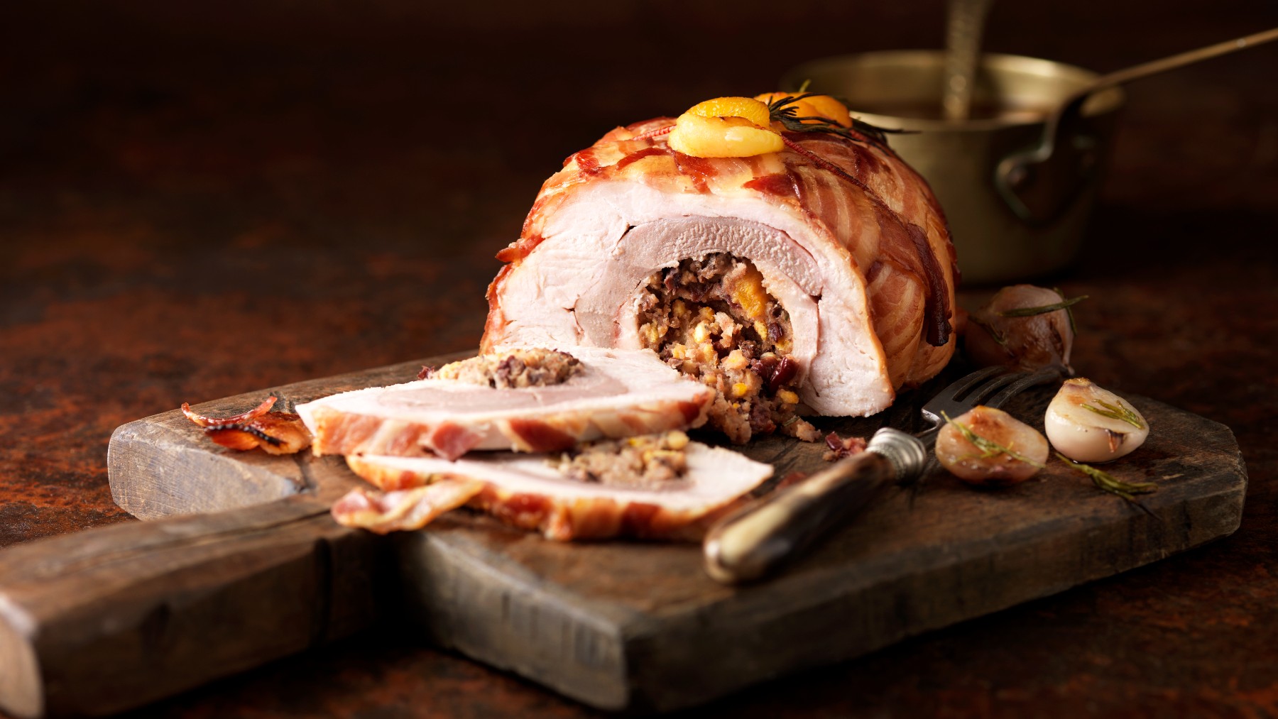 The Iconic Australian Christmas foods: Roast Turkey, Ham and Roast Pork 