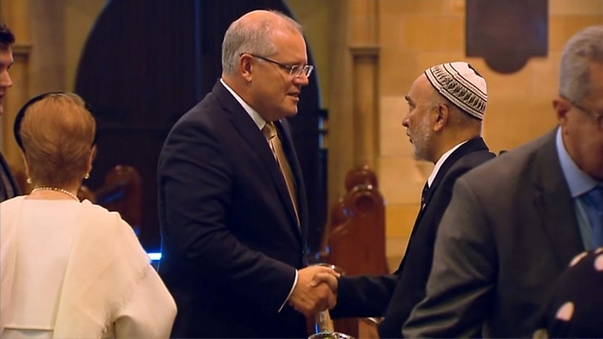 Image for read more article ''Nothing will divide us': Faith leaders, politicians unite against hatred after NZ attack'