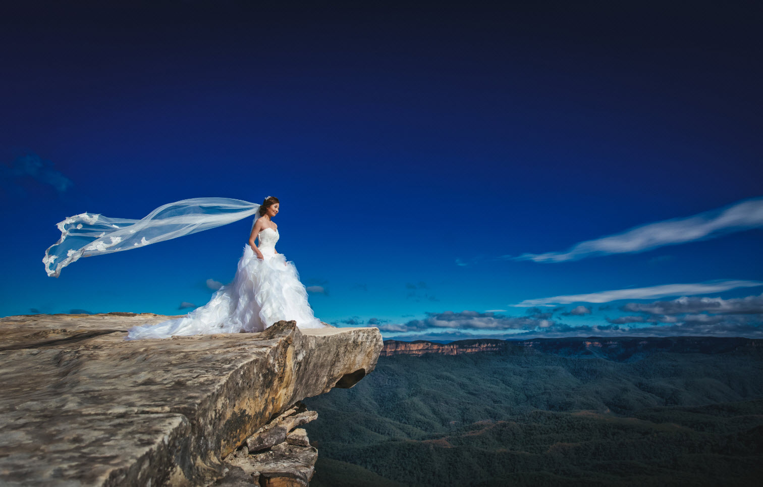 Australia's natural beauty is proving a popular destination for pre-wedding photos.