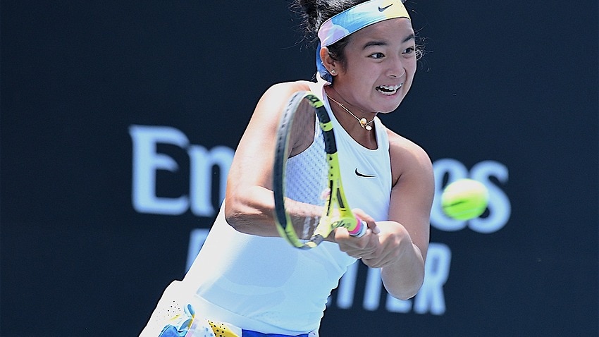 Sbs Language Get To Know Alex Eala Philippines Rising Tennis Star