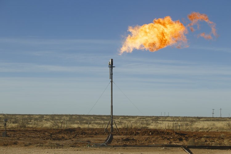 EPA to Roll Back Regulations on Methane, a Potent Greenhouse Gas