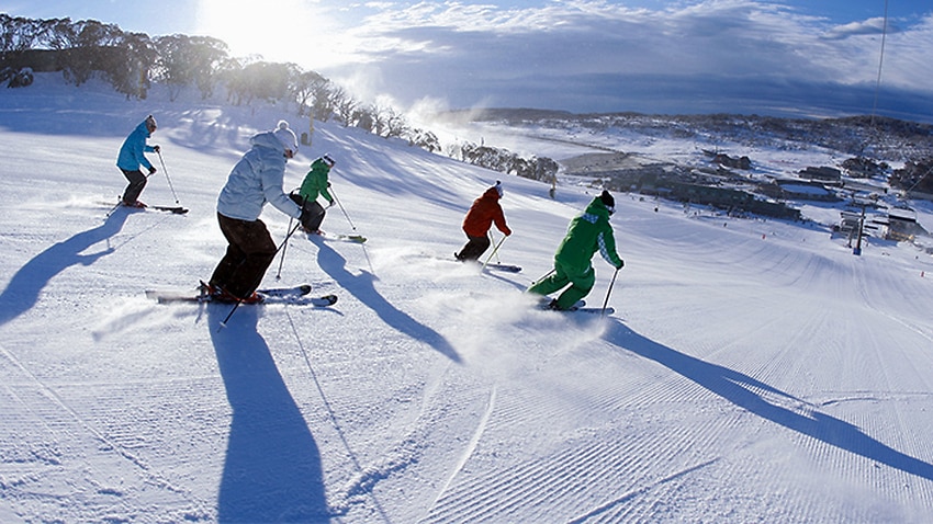 Three reasons and places to enjoy Skiing in Australia