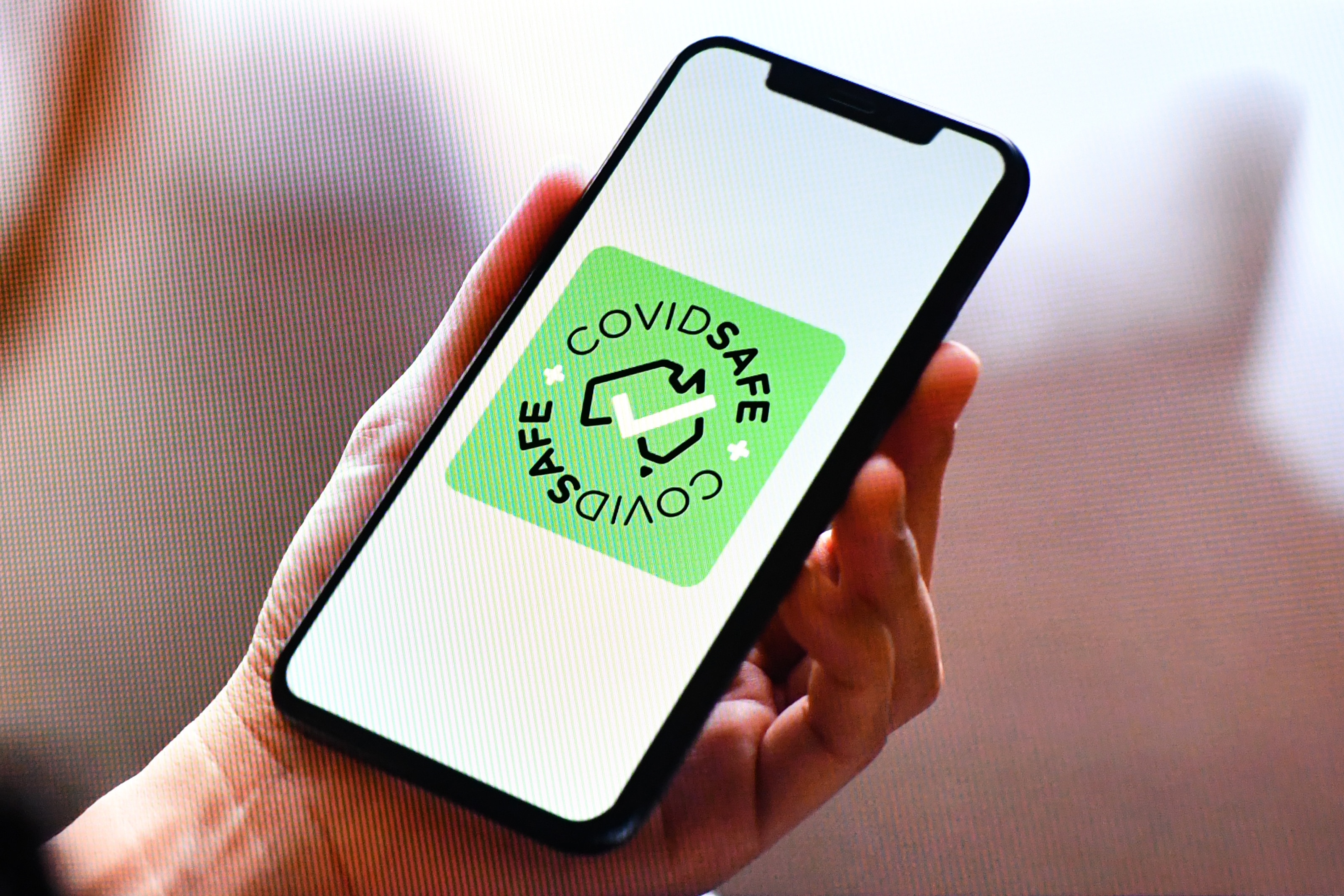 What is COVIDSafe, Australia's controversial new contact tracing app?