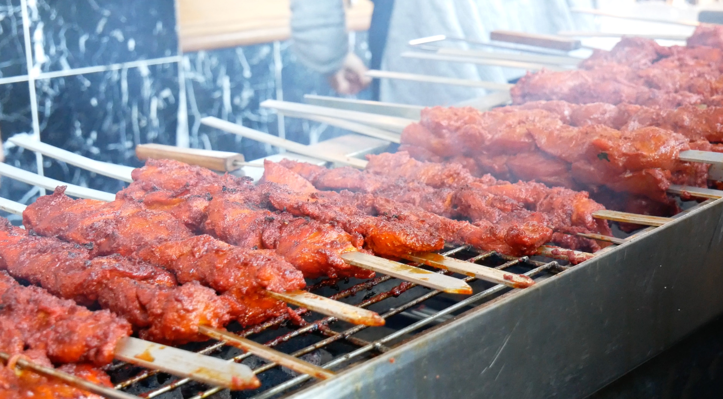 SBS Language | Lakemba a popular food hotspot during Holy Ramadan