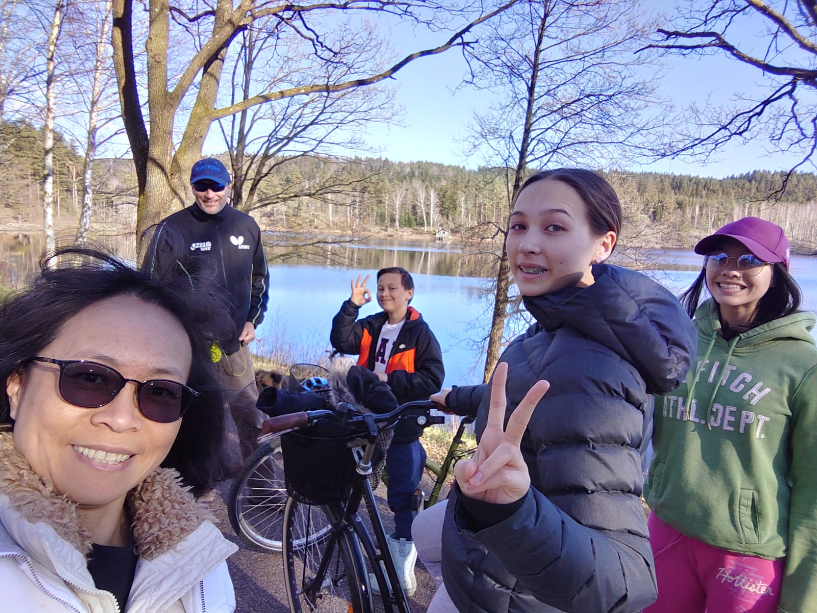 Rikard Englbom and his family in Sweden. Rikard Englbom and his family.