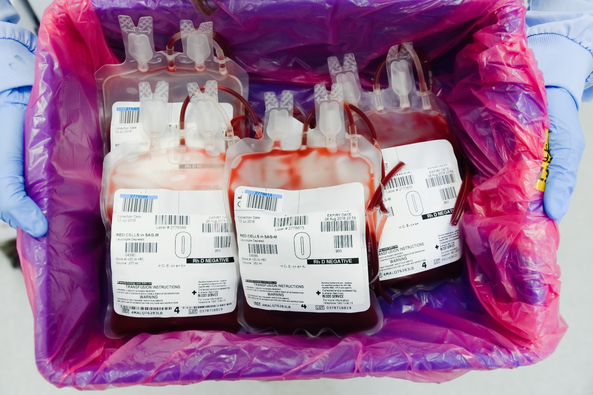 Australia needs more than 3,200 blood donors in less than a week.