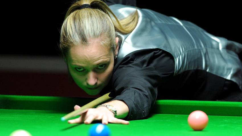 Top female misses world snooker final | SBS News