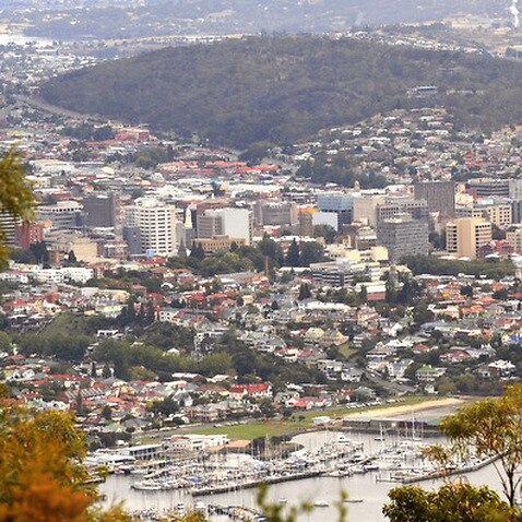 The Tasmania state capital of Hobart from Mt Nelson Saturday, March 2, 2008.   (AAPImage/Alan Porritt) NO ARCHIVING