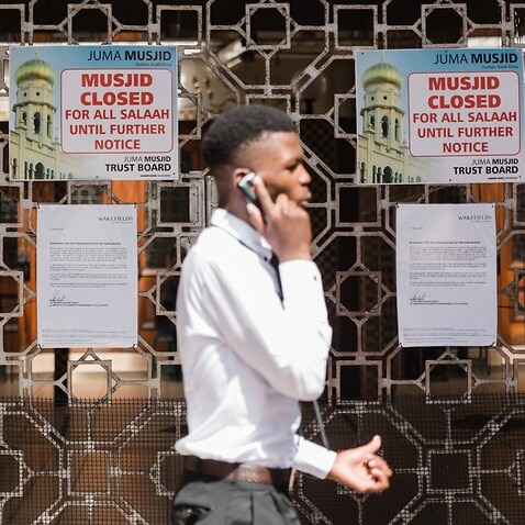 Mosque closed notice