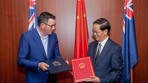 Daniel Andrews and Chinese Ambassador to Australia