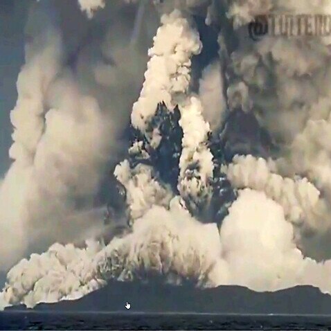 The Tongan volcano erupting the day before the massive explosion