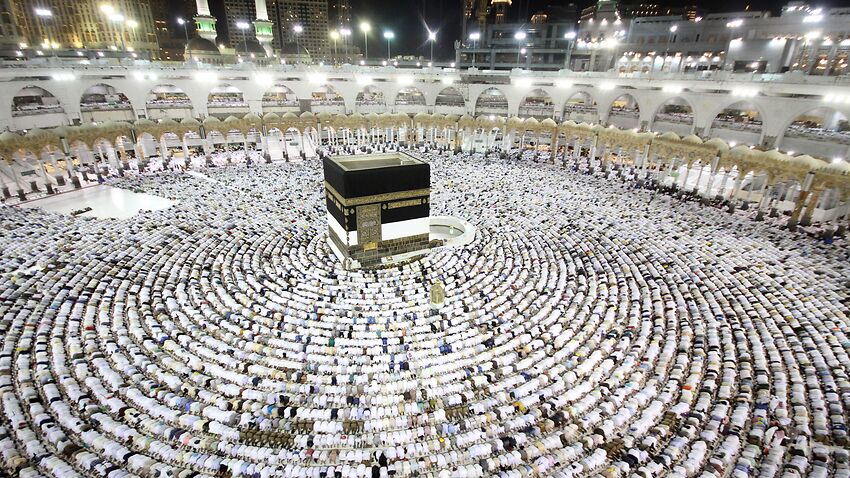 Image for read more article 'Australian Muslims are joining international calls to boycott the Hajj'