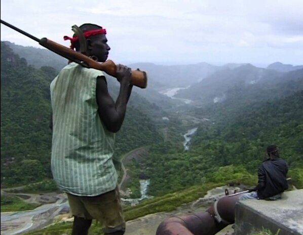 Bougainvilleans overlooking their homelands.