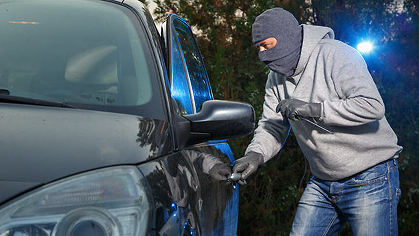 SBS Language | Victoria records 25% increase in car thefts