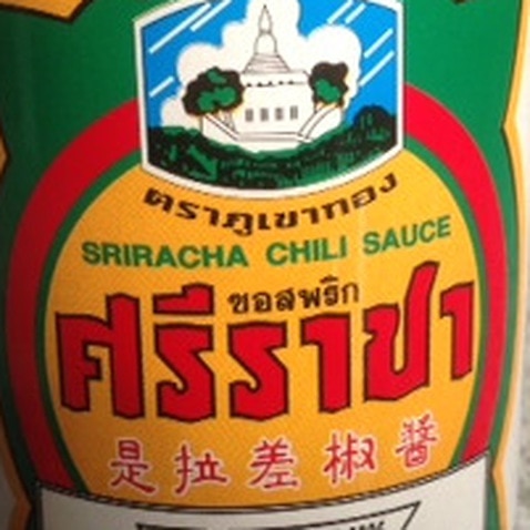 Thai Sriracha Chili Sauce by Grand Mountain company, one of the original producer from Sriracha Town in Thailand.