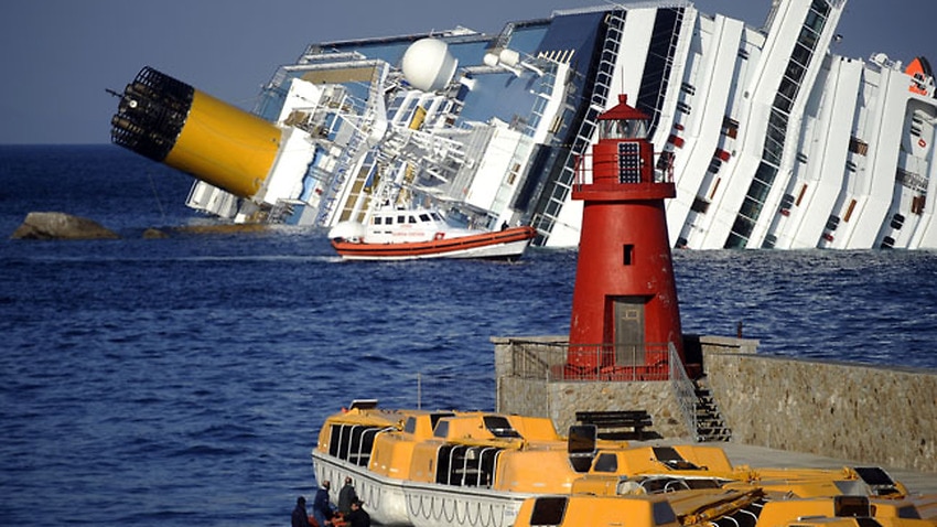 italian cruise ship captain jumps overboard