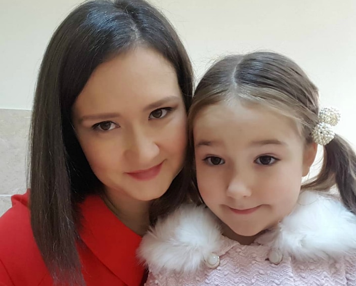 Bella and her mum Yulia