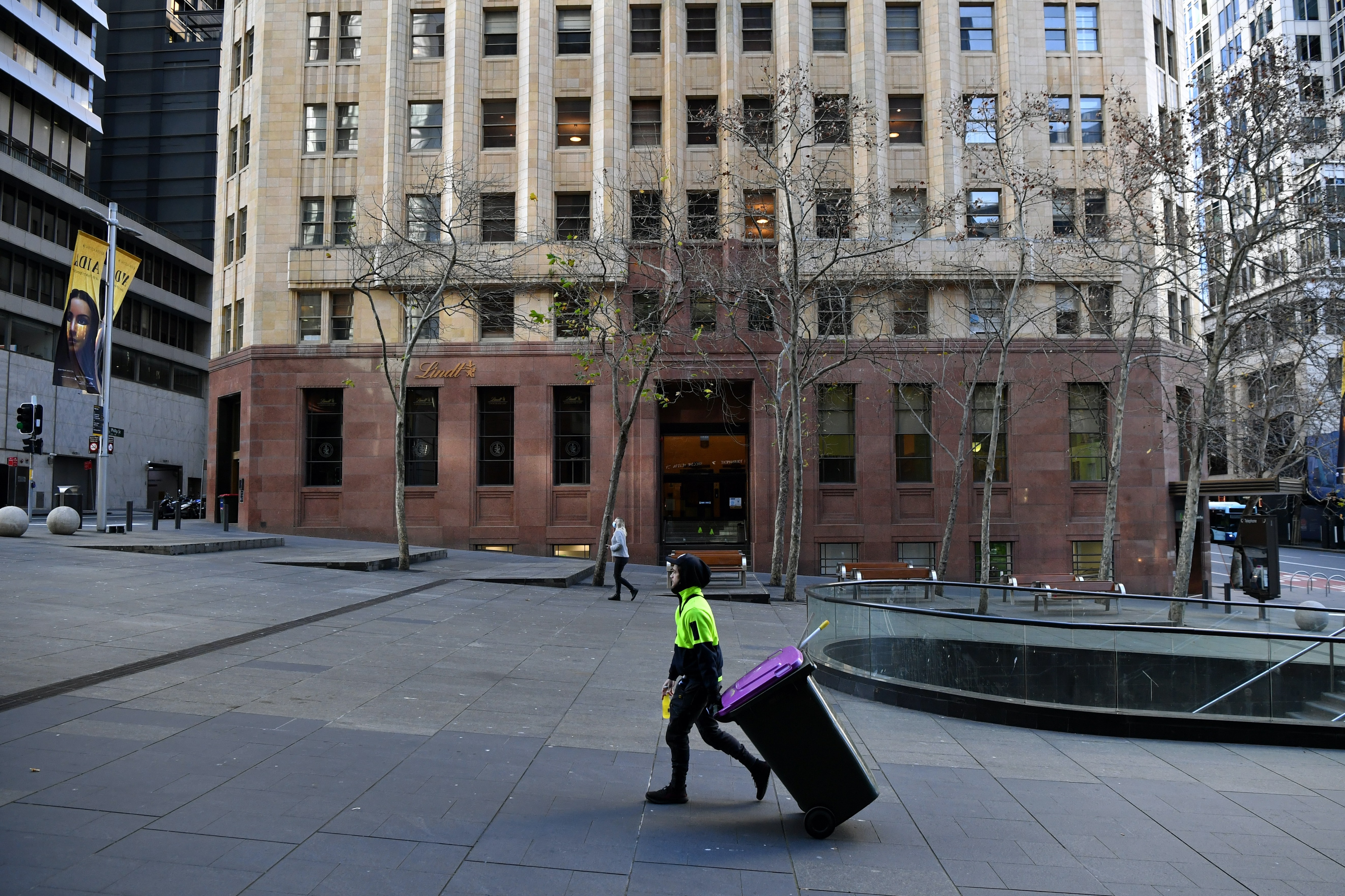 Sydney Braces For Record New Number Of Coronavirus Cases As Authorities Further Tighten Restrictions