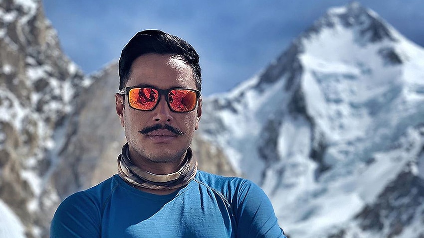 SBS Language | Nirmal Purja "NimsDai" on final leg of climbing 14