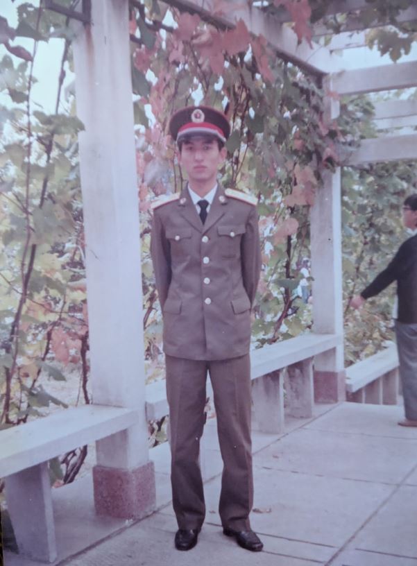 Li Xiao Ming joined the People's Liberation Army after he graduated from high school.