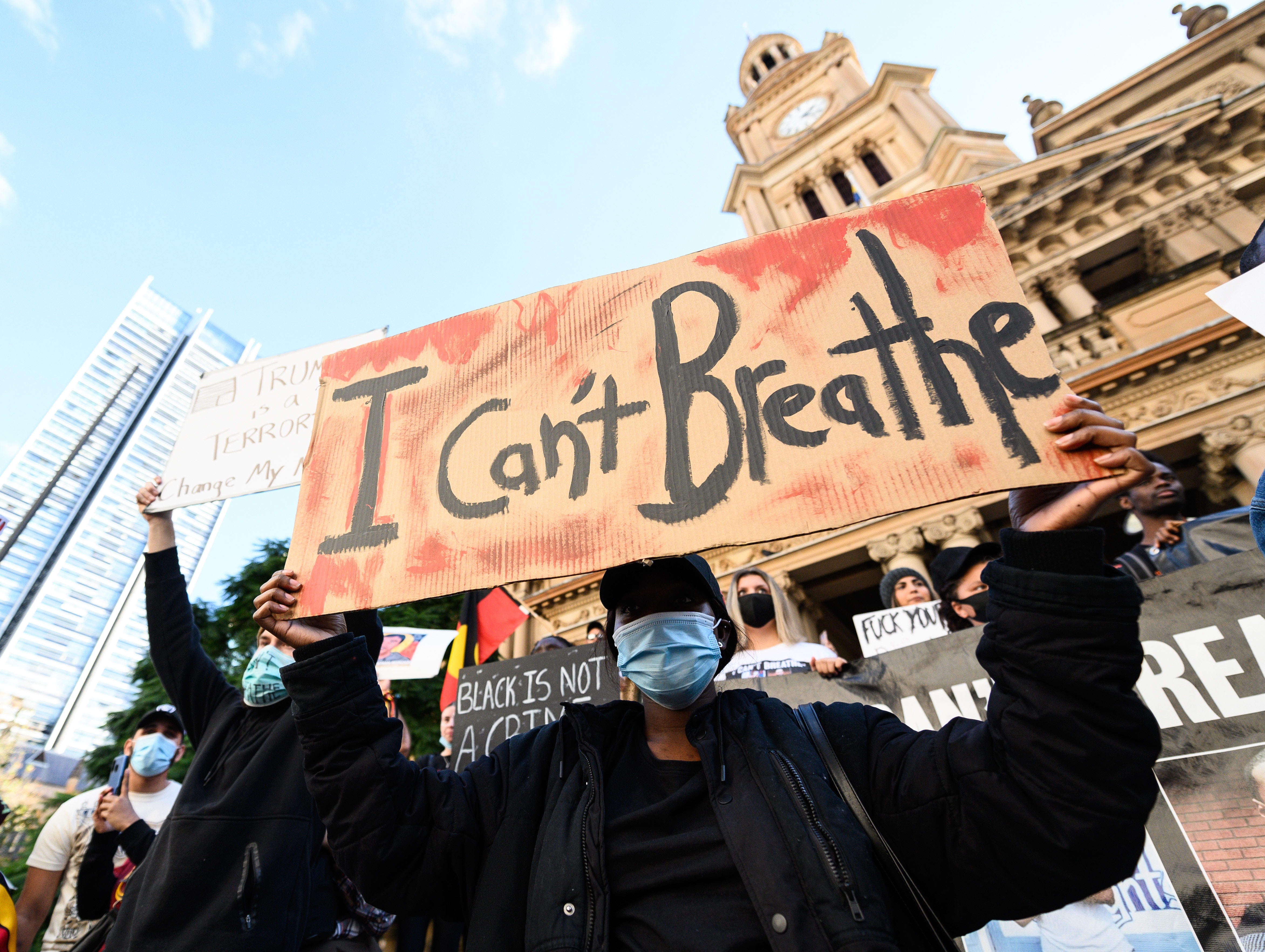 Les manifestants participent à un rassemblement Black Lives Matter à Sydney en juin de l'année dernière. 