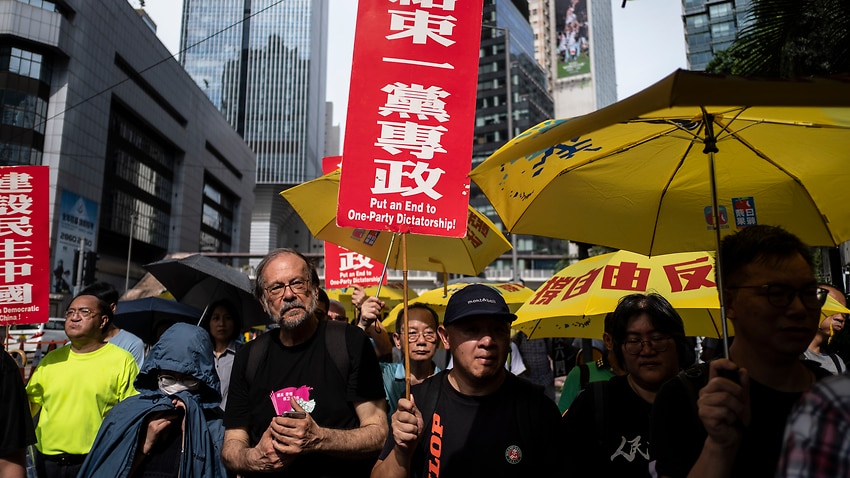 Image for read more article 'Thousands in Hong Kong commemorate Tiananmen protests'