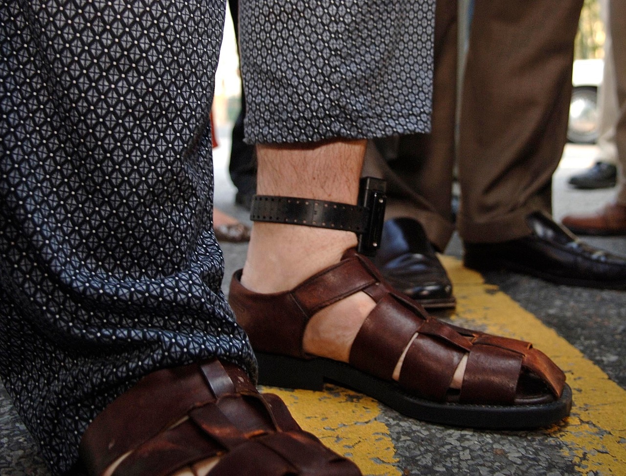 Ankle bracelets can now be used on anyone breaking COVID-19 quarantine orders. 