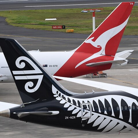 Qantas and Air New Zealand planes