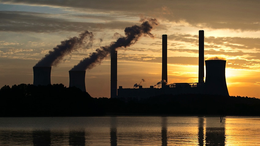 Le sette maggiori economie del mondo hanno deciso di interrompere il finanziamento del carbone entro la fine dell’anno