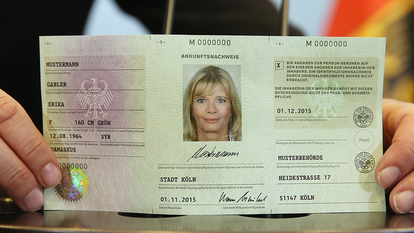 Germany approves ID card for refugees | SBS News