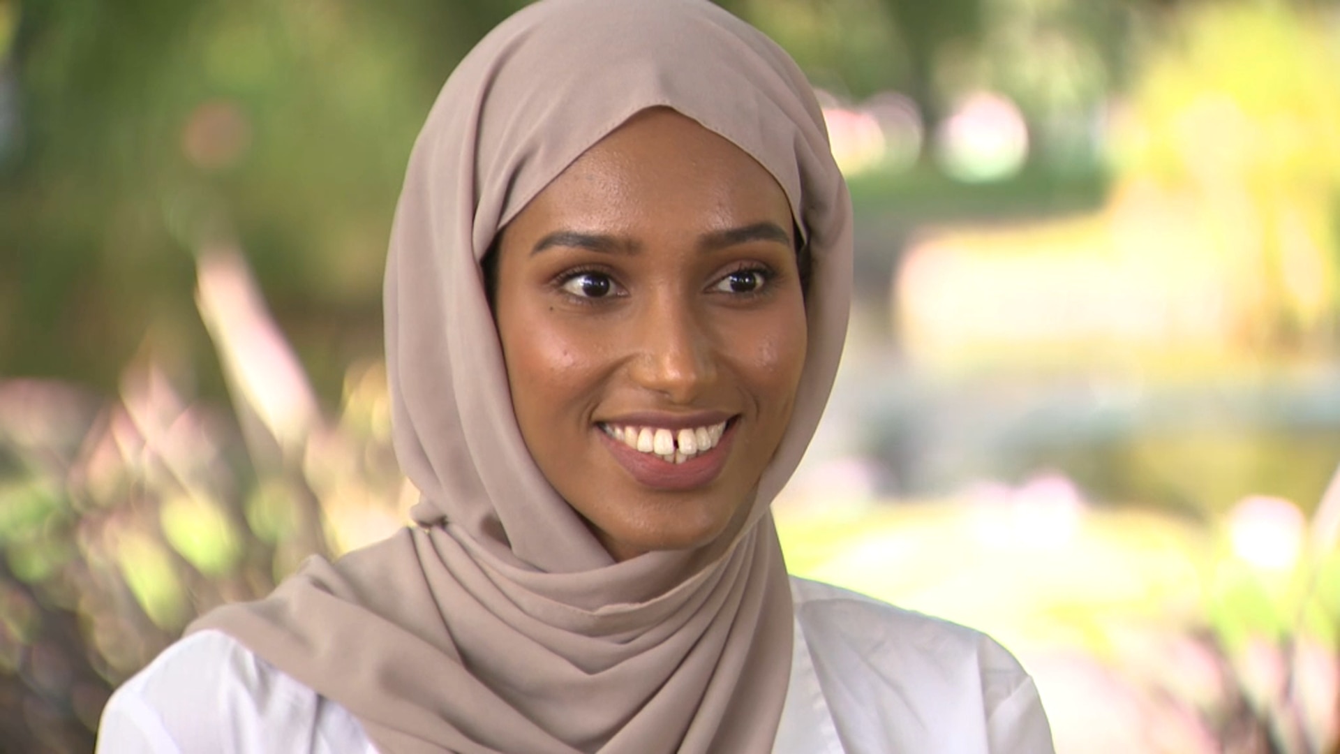 Hijab Wearing Model Breaks Barriers On The Melbourne Fashion