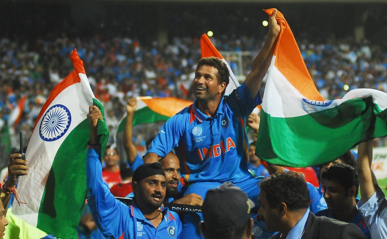 SBS Language | Meet the doctor cheering Team India at every Cricket ...