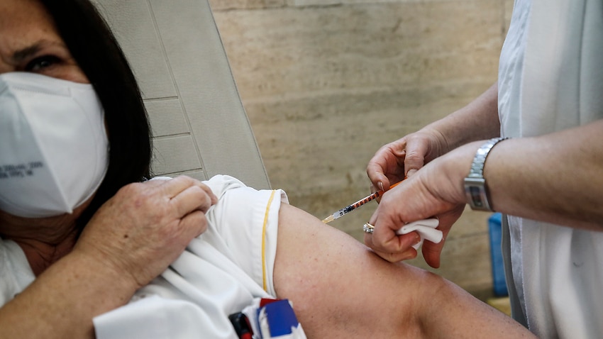 Medical staff being vaccinated against COVID-19 at a Rome hospital on Monday, 4 January, 2021.