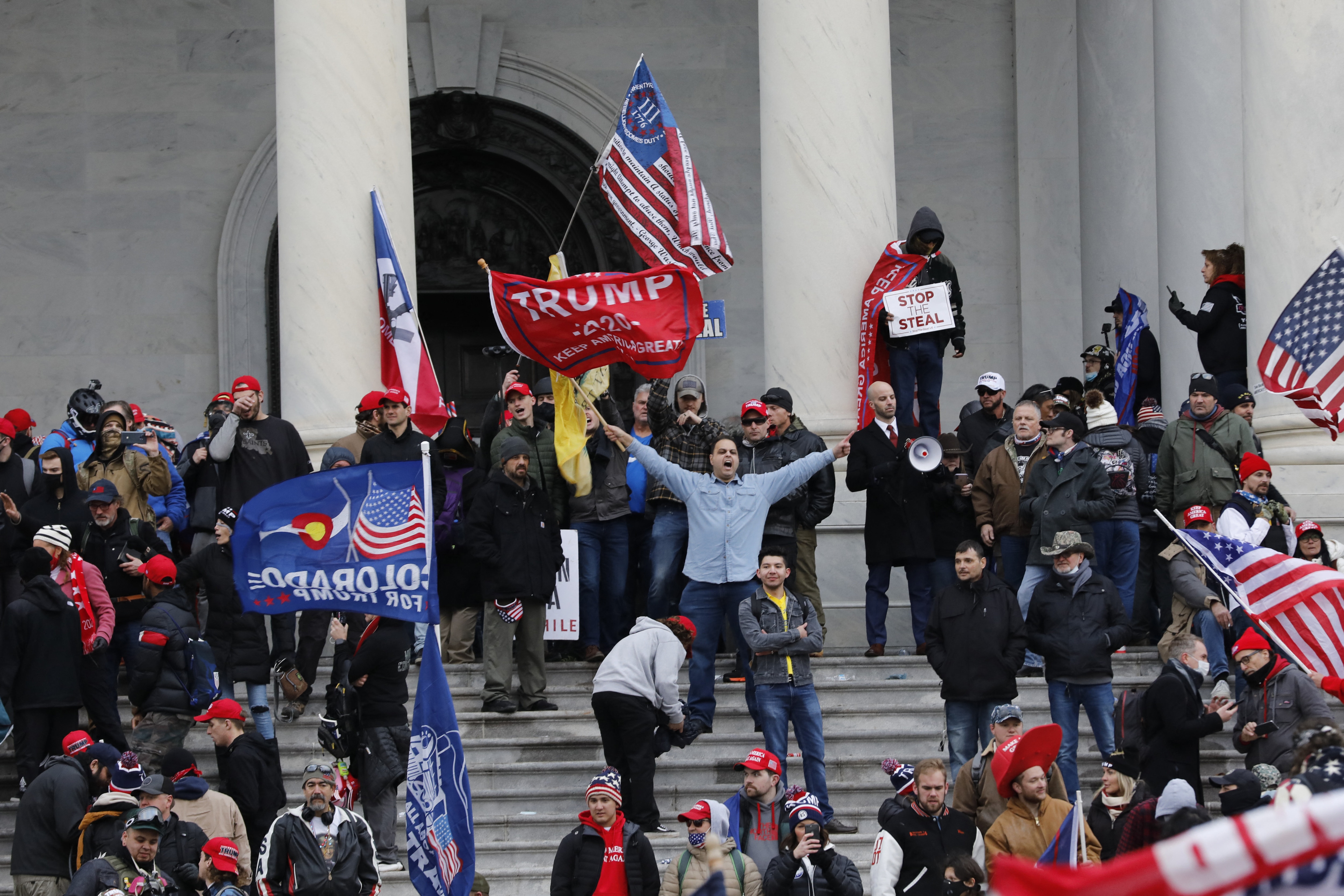 Experten sagen, der Aufstand vom 6. Januar habe Trump geschadet.  