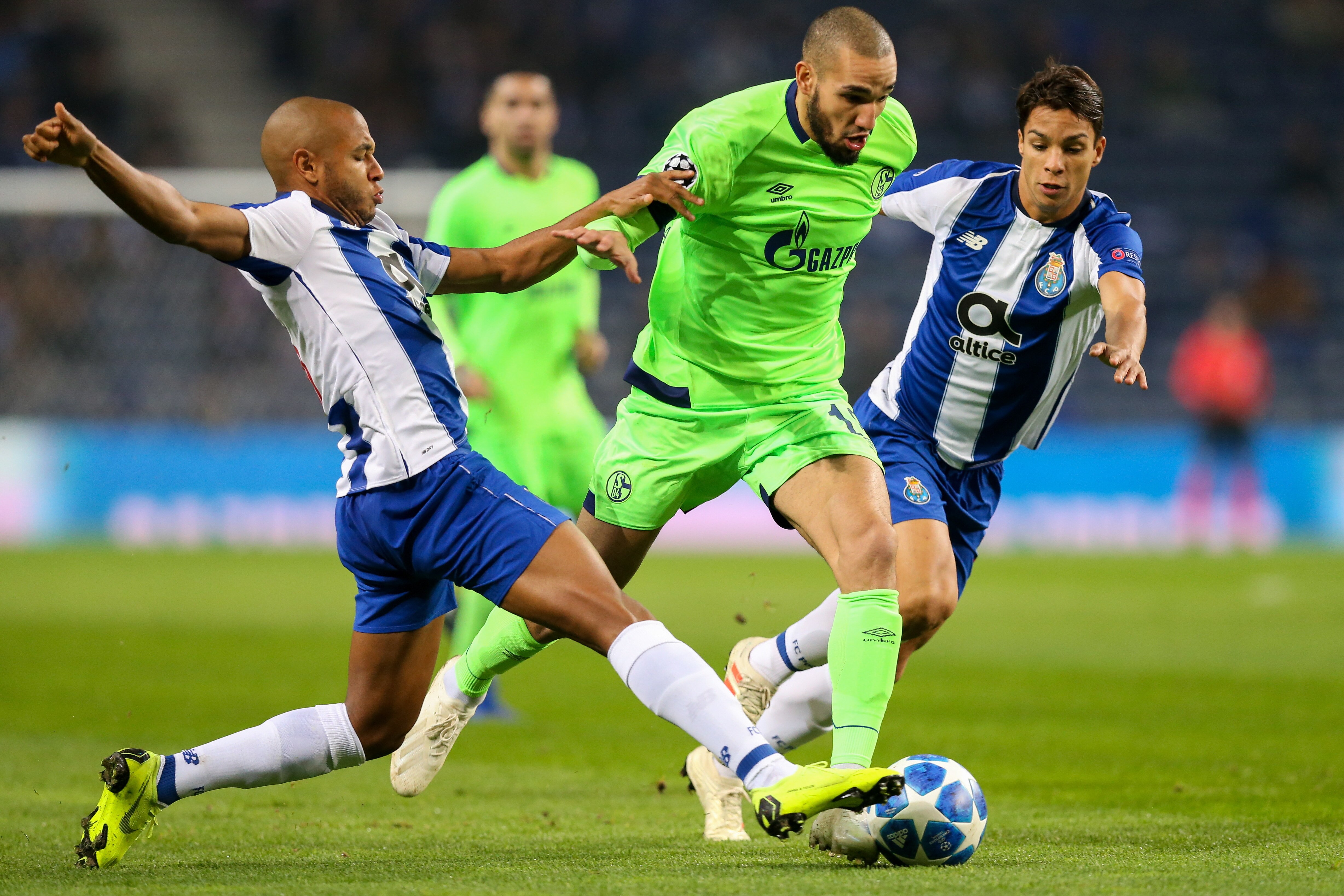 Yacine Brahimi (L) and Oliver Torres (R) in action 