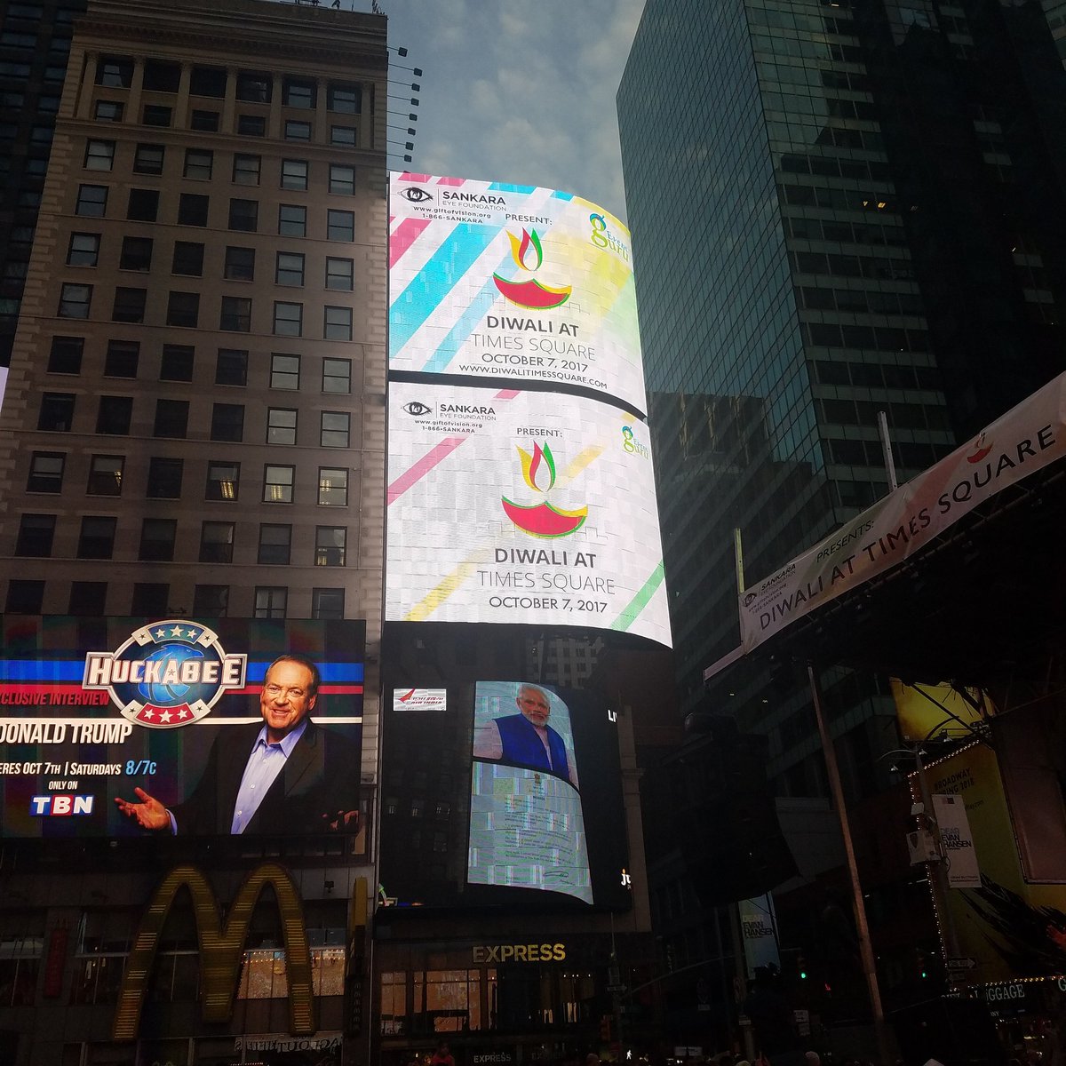 SBS Language Diwali lights up New York's Times Square