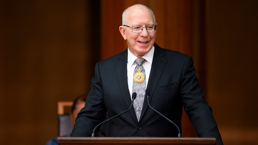 David Hurley sworn in as Australia's governor-general