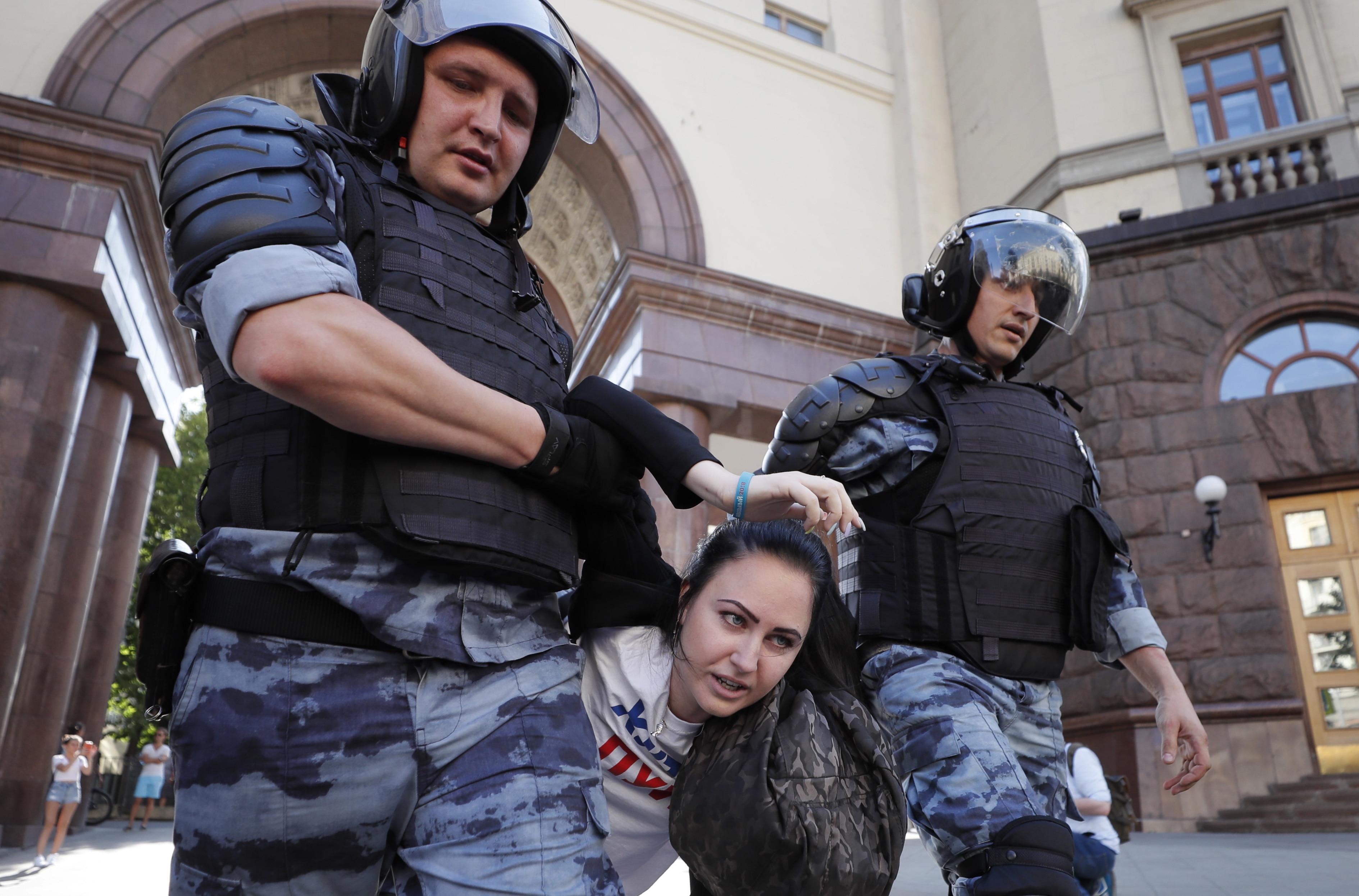Why a Russian teen was arrested after reading her country ...