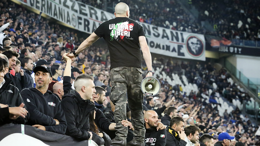 Juventus Sue Ultras As Police Arrest 12 In Extortion Probe